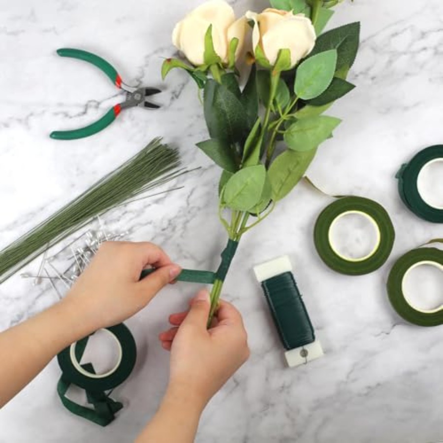 Floral Arrangement Kit with Gr – Wire Stem Florist recenzja i cena